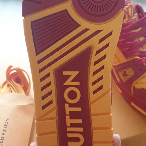 Louis Vuitton Trainer Sneakers - Brand New - Picture 5 of 6